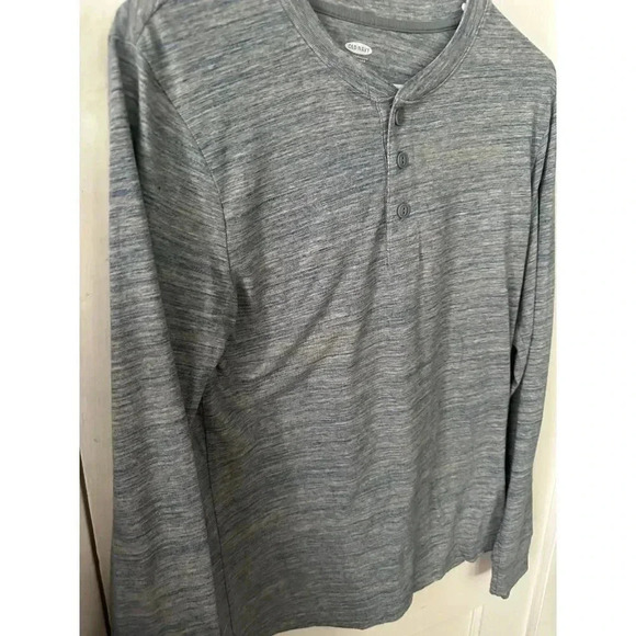 Old Navy Men’s size Small Long sleeve Top - Picture 2 of 6